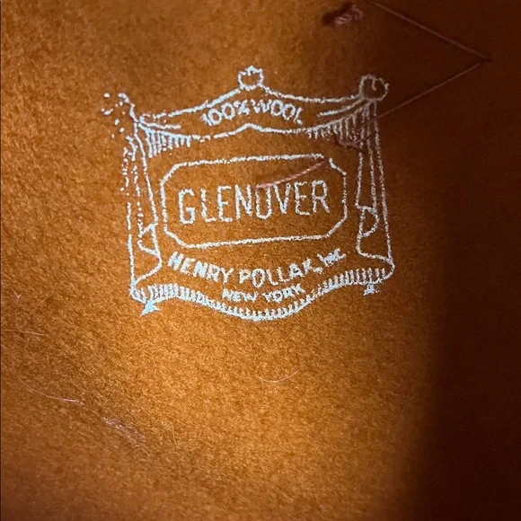 Vintage Feathered Hat with Bow - Picture 3 of 5